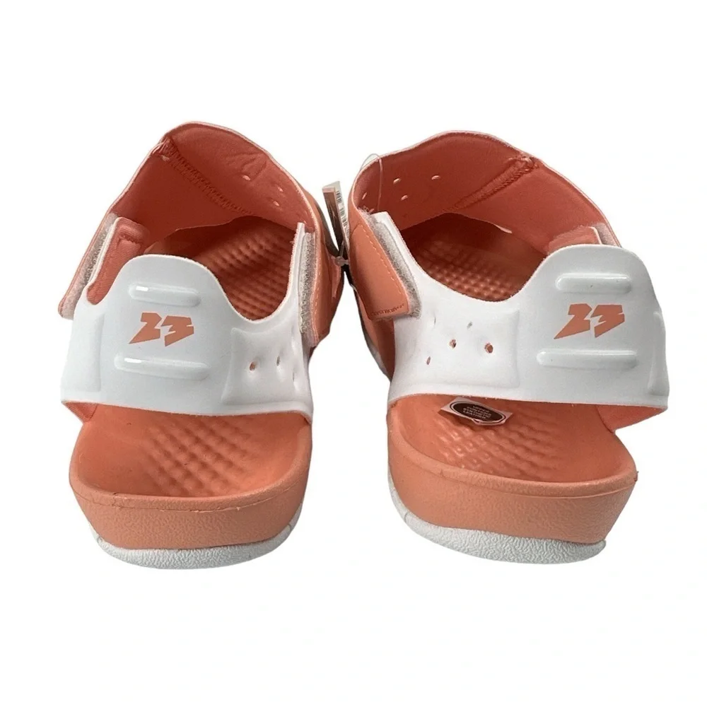 NWT Jordan Flare PS Light Madder Root Sandals Orange Peach Size 3